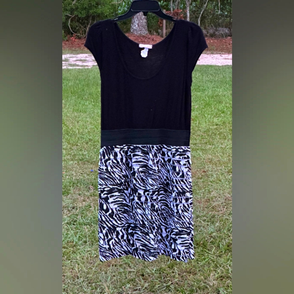 One Clothing Black and White Patterned Midi Dress